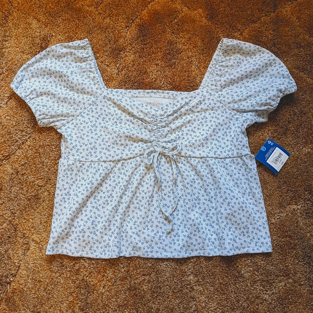 NWT Baby Blue Arizona Top
